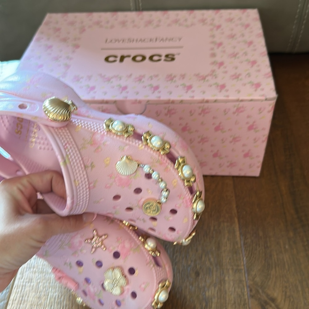 LoveShackFancy x Crocs Classic Platform Clog size 5 - Picture 3 of 5